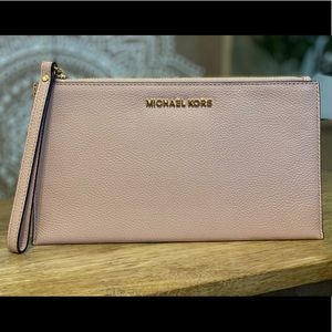 Michael Kors wristlet